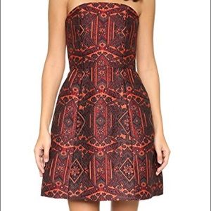 Alice and Olivia Nikki structured bell dress